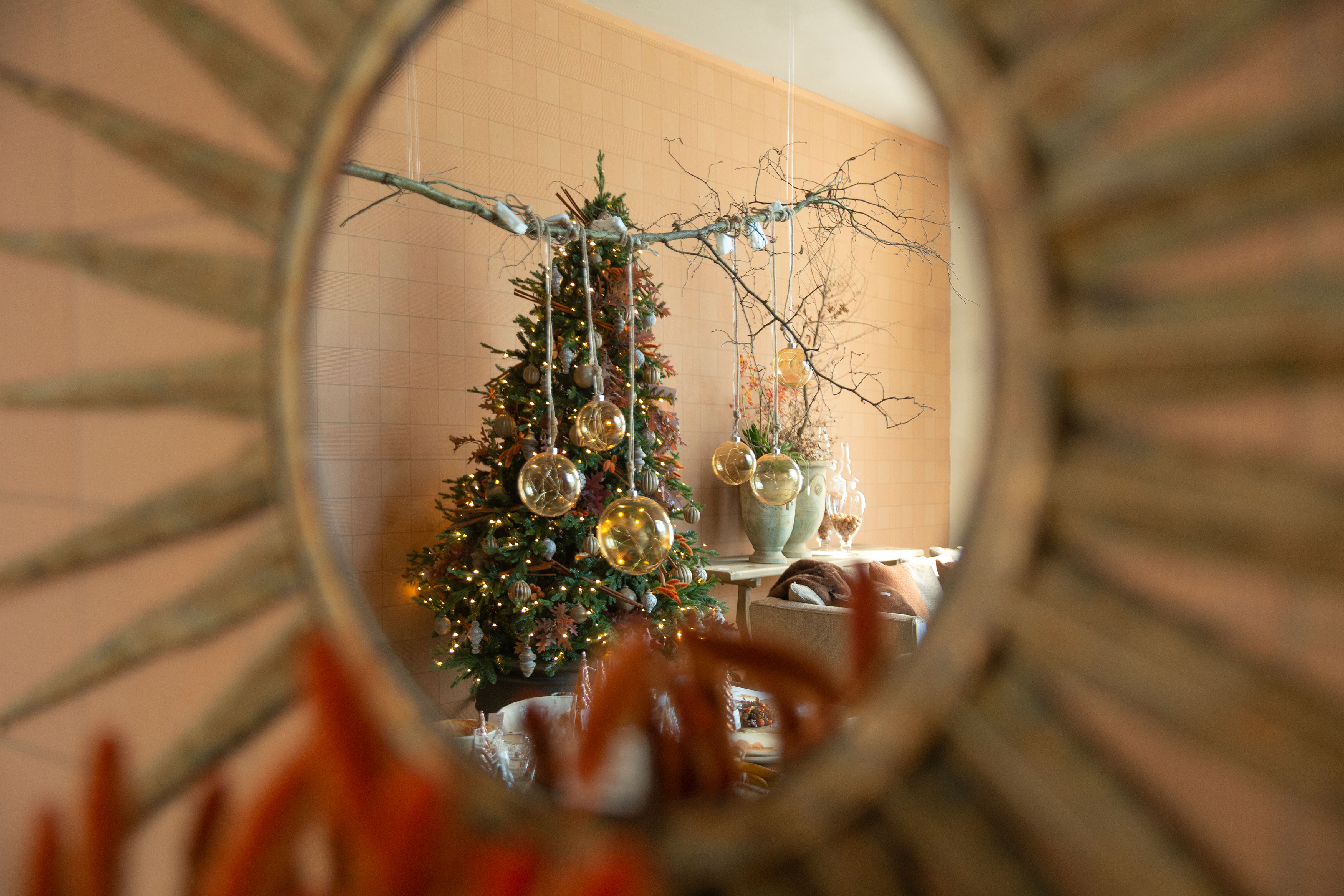 Gozos Xabia Asimmetrico Specchio da parete, Oggetto Decorativo Per Pareti, Ideale come oggetto decorativo in soggiorno, specchiera bagno, specchio  per il trucco, 90x70 cm