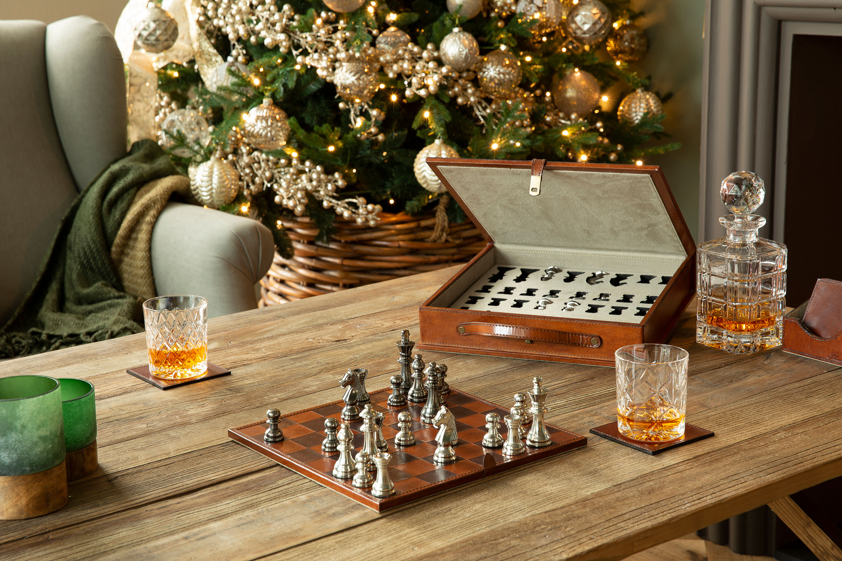 Parlour games & lifestyle - Gifts